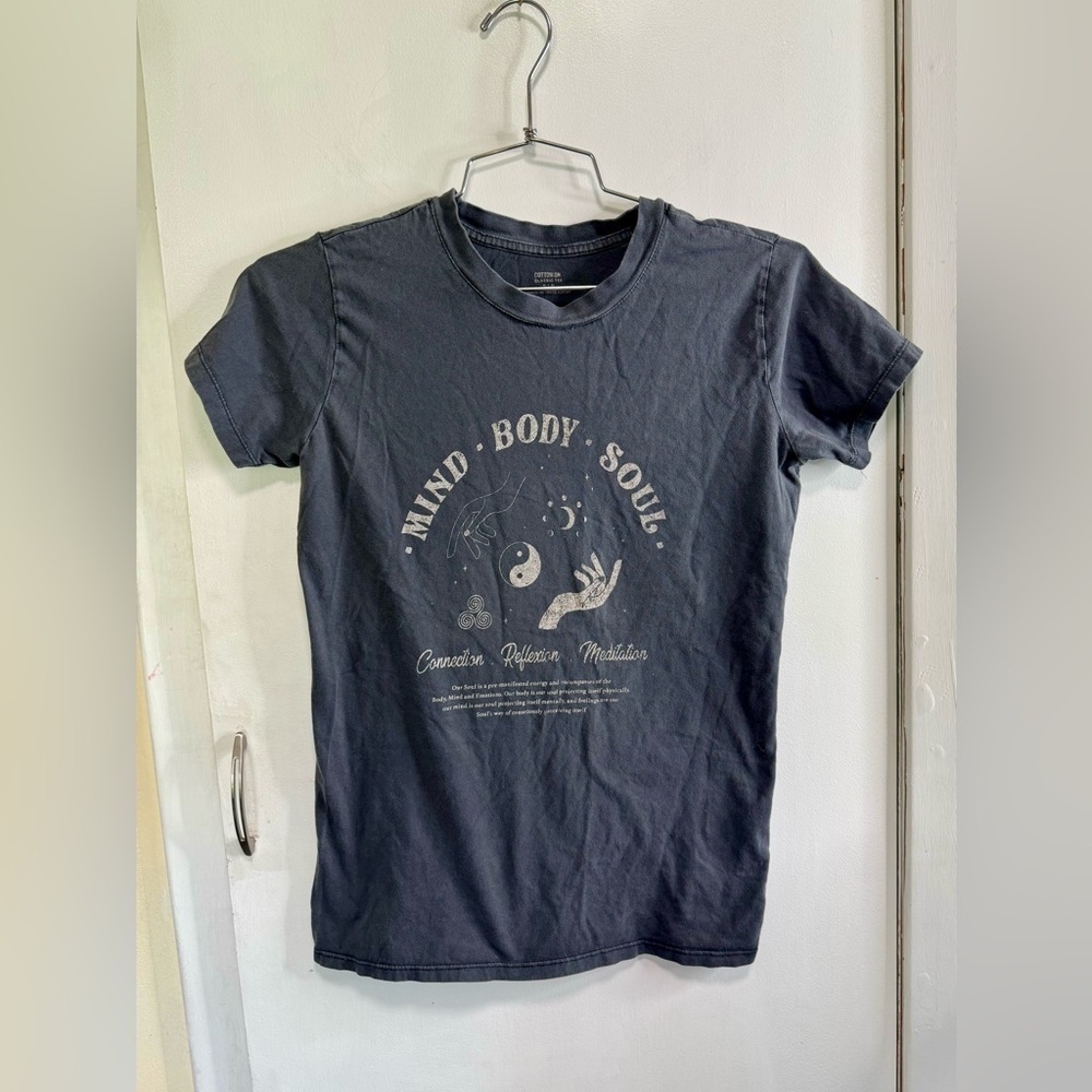 Cotton On Women’s Tee Shirt ~ Size S